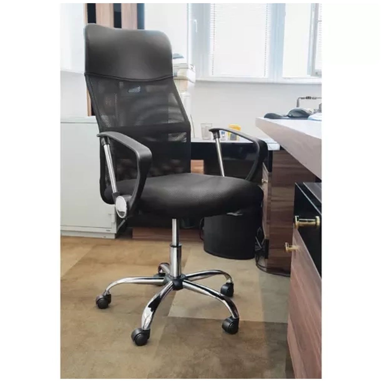 Fotel Biurowy MESH Malatec 23236 - Komfort i Styl w Twoim Biurze-1 Fotel Biurowy MESH Malatec 23236 - Komfort i Styl w Twoim Biurze-1