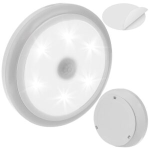 lampka nocna led z czujnikiem ruchu 1