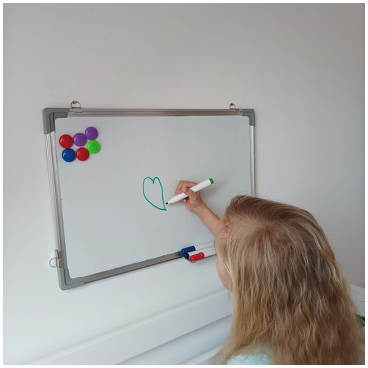 Tablica suchościeralna 60x40cm Maaleo 24325 - Idealne Narzędzie do Prezentacji i Nauki-2 Tablica suchościeralna 60x40cm Maaleo 24325 - Idealne Narzędzie do Prezentacji i Nauki-2